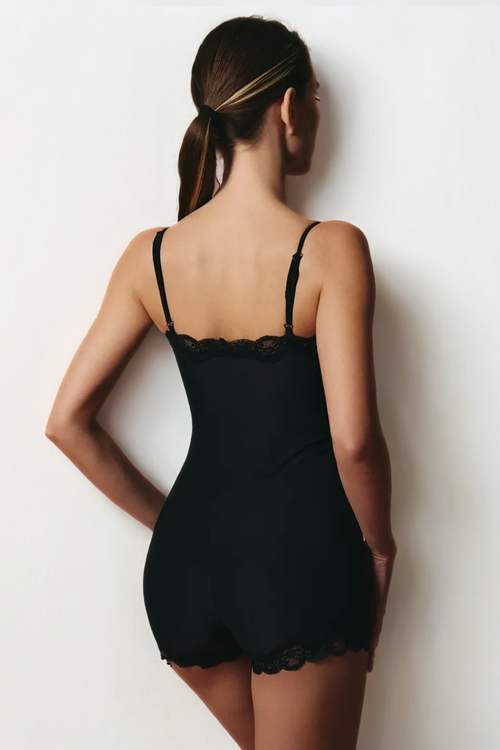 Spitzen-Serie Damen-Spaghettiträger-Spitzenbesatz-atmungsaktiver Playsuit